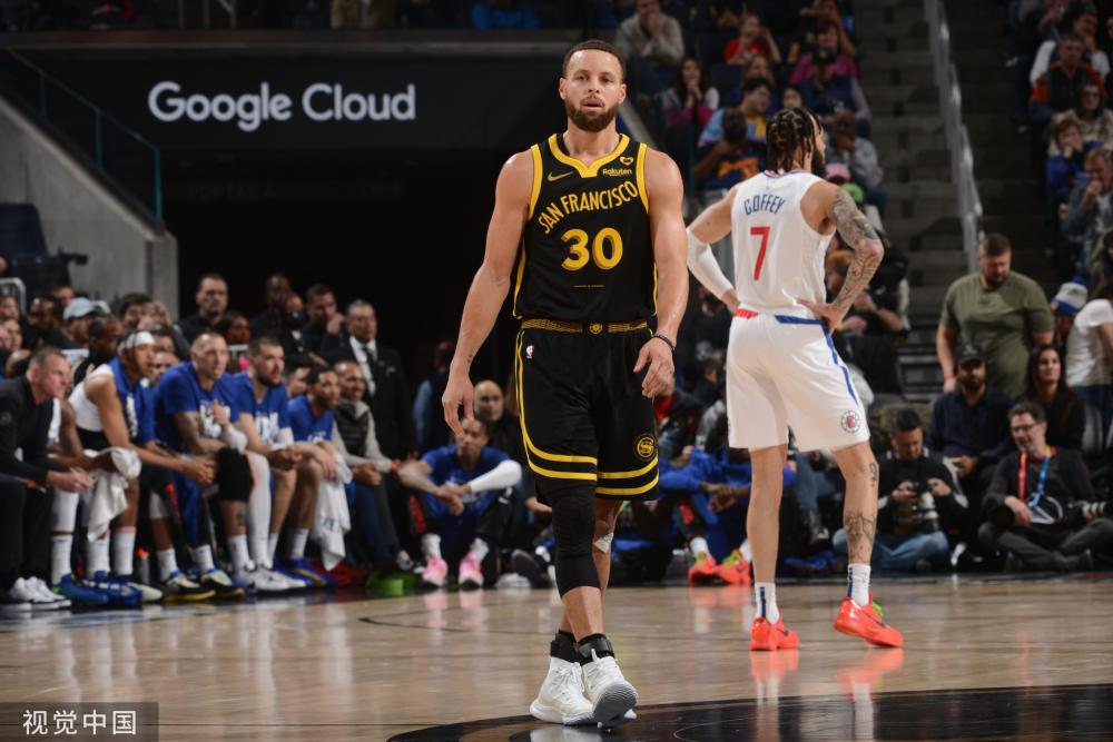 25亿美元 25亿美元